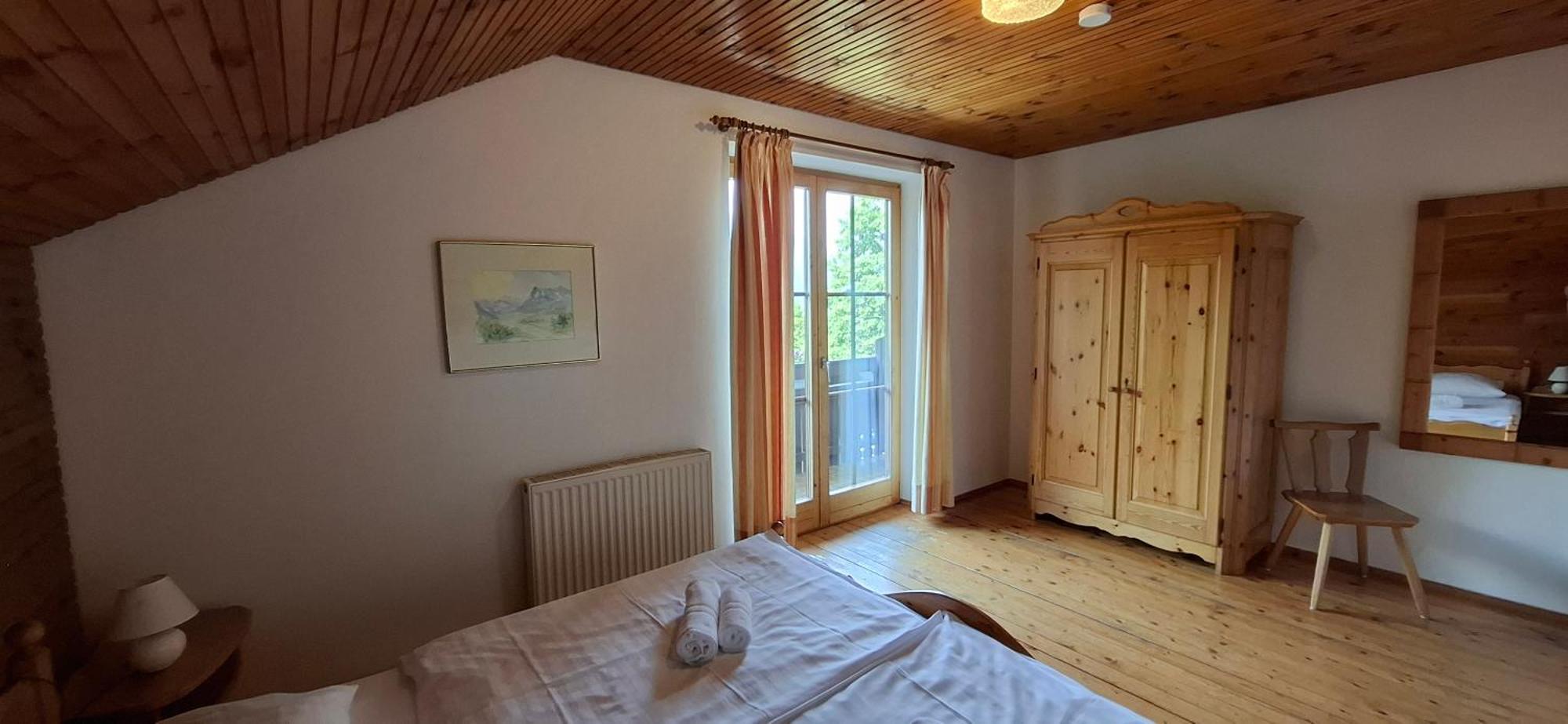 Ferienwohnungen Schloss Wasserleonburg Noetsch Room photo