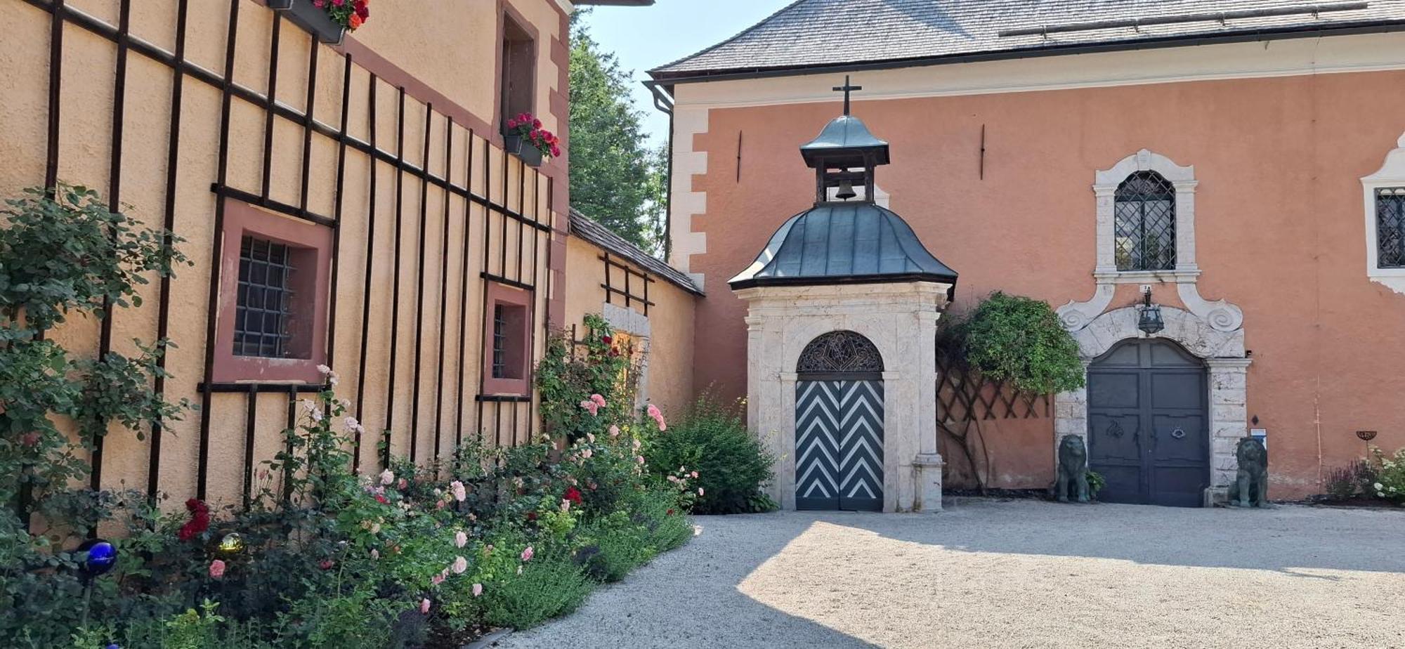 Ferienwohnungen Schloss Wasserleonburg Noetsch Exterior photo