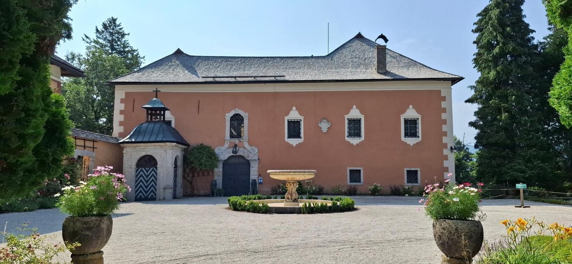 Ferienwohnungen Schloss Wasserleonburg Noetsch Exterior photo